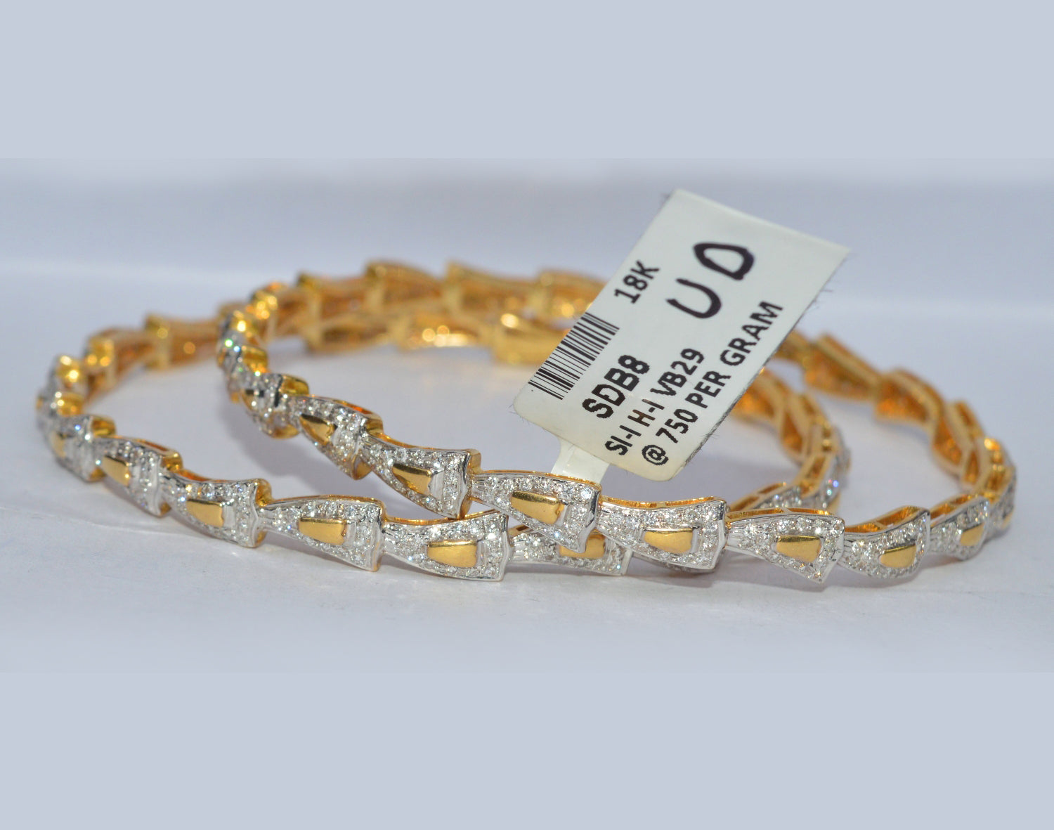 18k Gold Fancy Shape Diamond Bangle, SB64228R 18Y