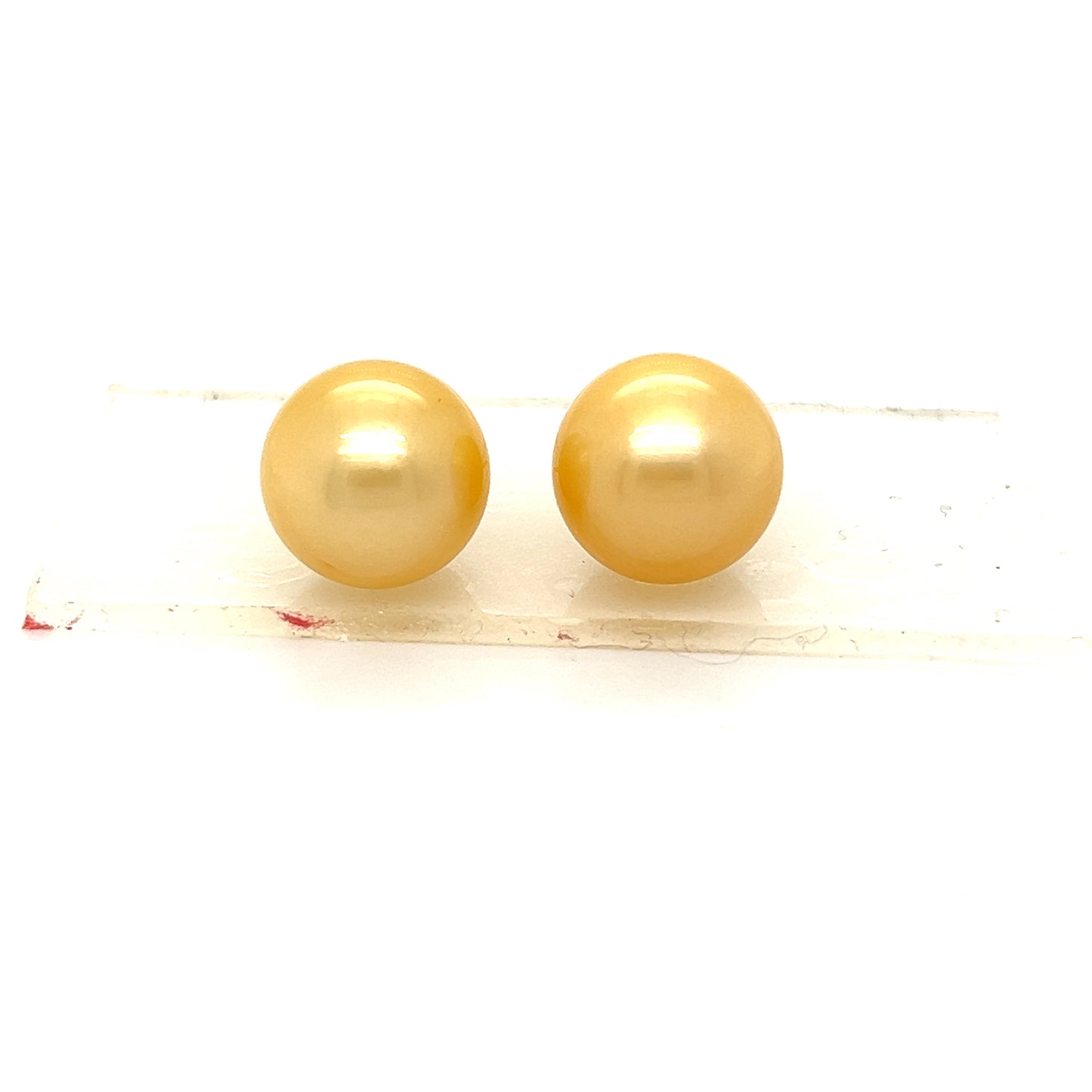 Gold Pearl studs