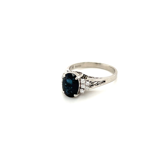 PT900 Oval  sapphire ring