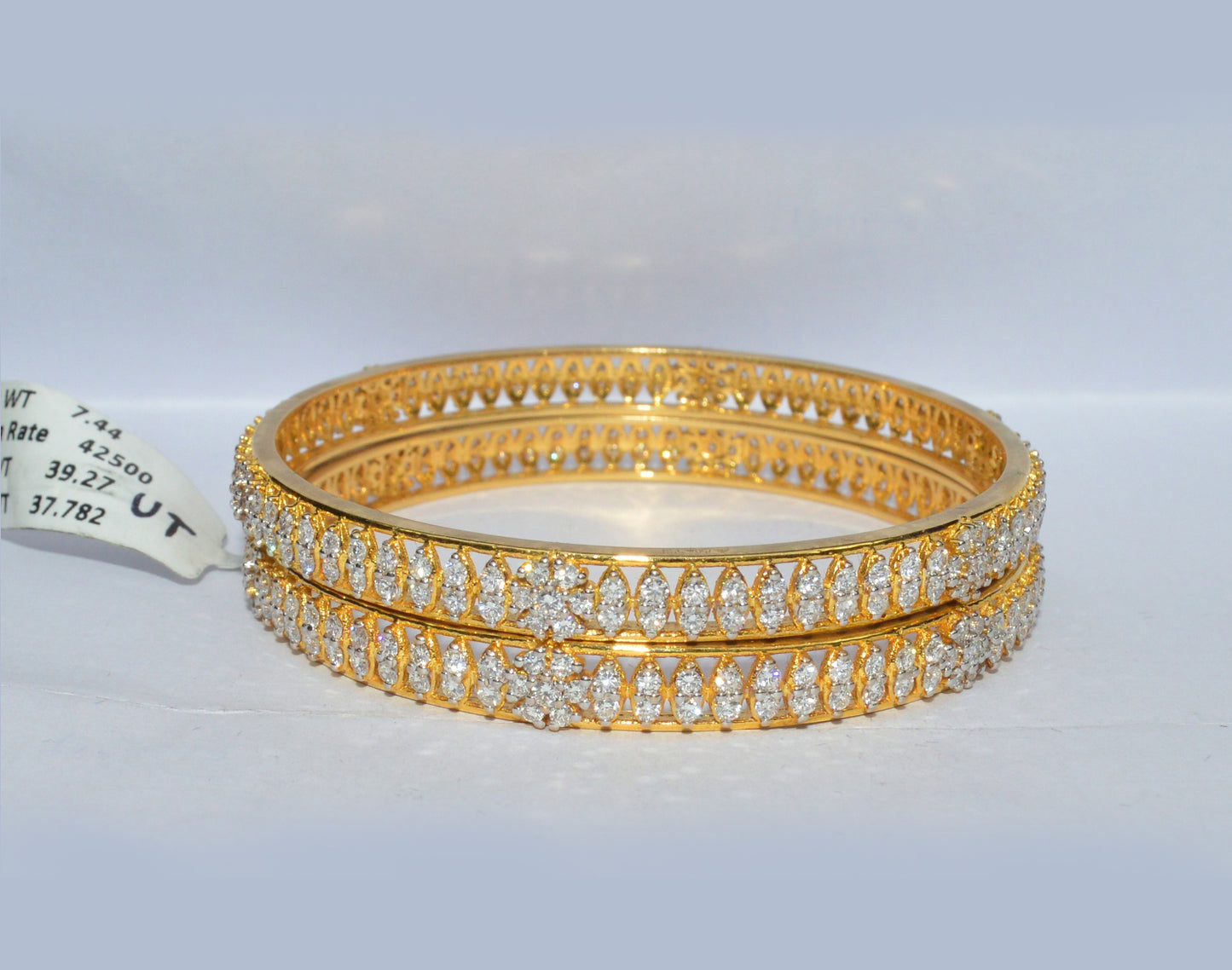 18k Royal Diamond Studded Yellow Gold Bangles