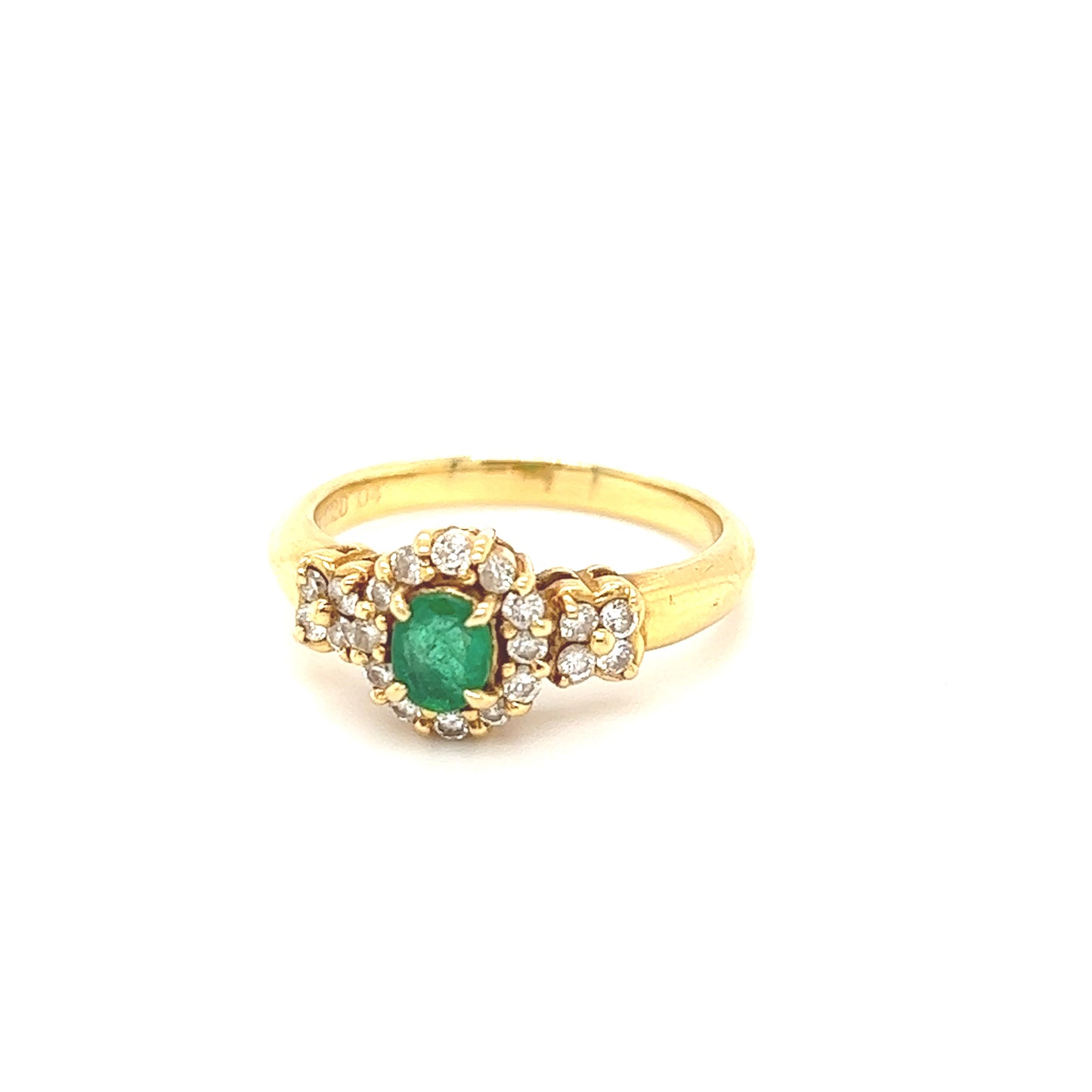 18K Diamond and Emerald Cluster ring